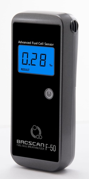Bascsan_F50_001.jpg